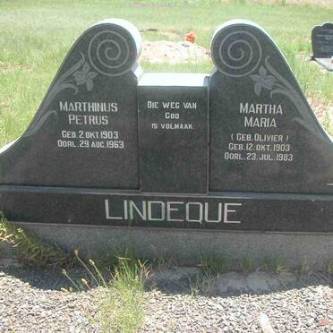 LINDEQUE Marthinus Petrus 1903-1963 &amp; Martha Maria OLIVIER 1903-1983