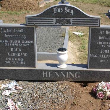 HENNING Douw Gerbrand 1906-1982 &amp; Johanna Magdalena Maria 1922-