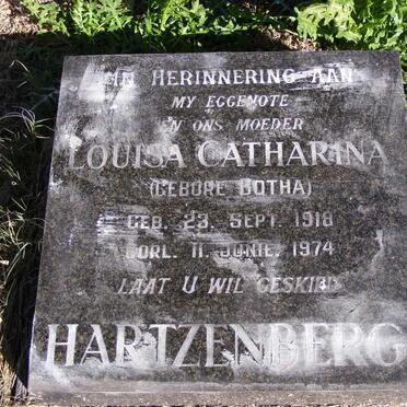 HARTZENBERG Christiaan Willem 1917-1987 &amp; Louisa Catharina BOTHA 1918-1974