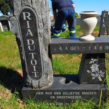 TOIT Ria, du 1927-1991