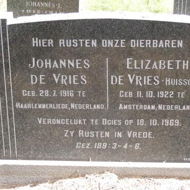 VRIES Johannes, de 1916-1969 &amp; Elizabeth HUISSOON 1922-1969