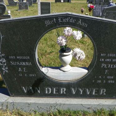 VYVER Peter F., van der 1938-1993 &amp; Susanna A.E. 1947-