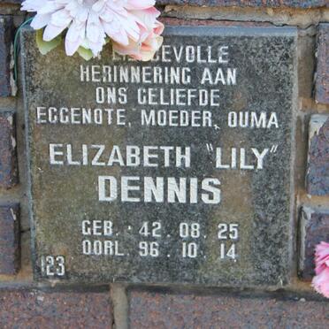 DENNIS Elizabeth 1942-1996