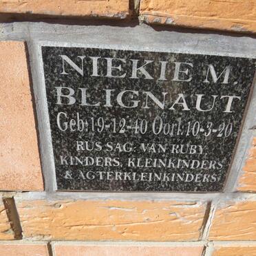 BLIGNAUT Niekie M. 1940-2020