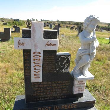 G-Surnames :: Vanne-G