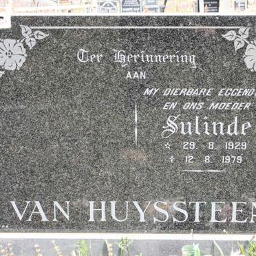 HUYSSTEEN Sulinde, van 1929-1979