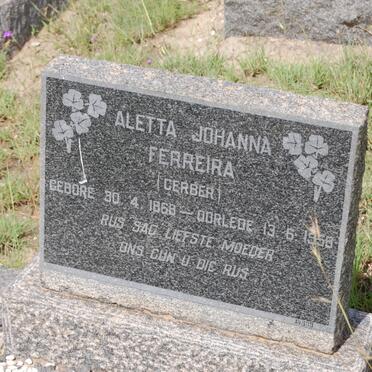 F - Vanne :: Surnames - F