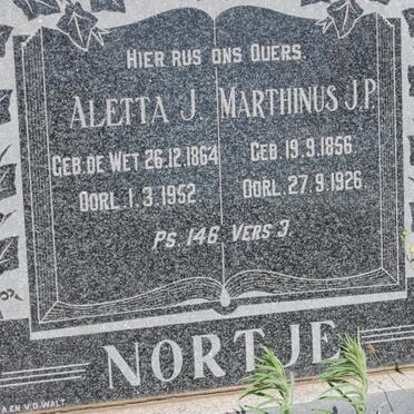 N - Vanne :: Surnames - N