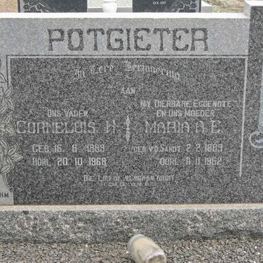 POTGIETER Cornelius H. 1888-1968 &amp; Maria A.E.1889-1962