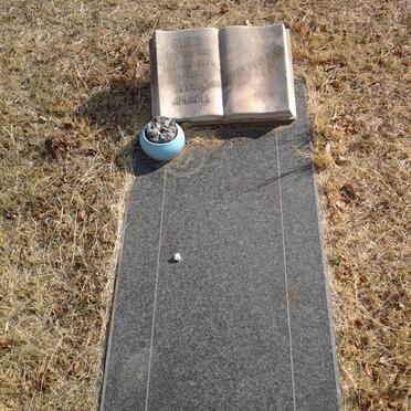 SAUER Susara Johanna 