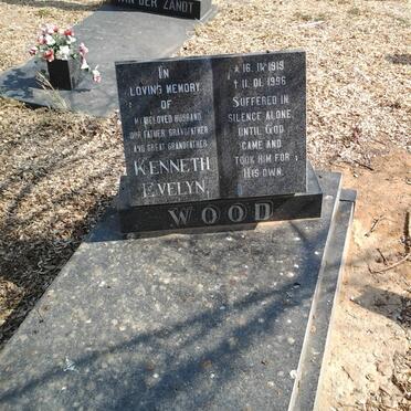 WOOD Kenneth Evelyn 1919-1996