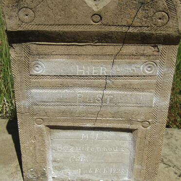 BEZUIDENHOUT M.J. 1928-1928