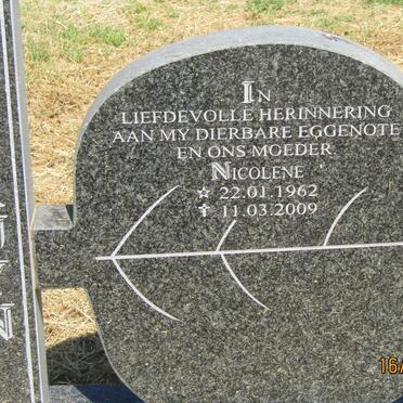 BRUYN Nicolene, de 1962-2009