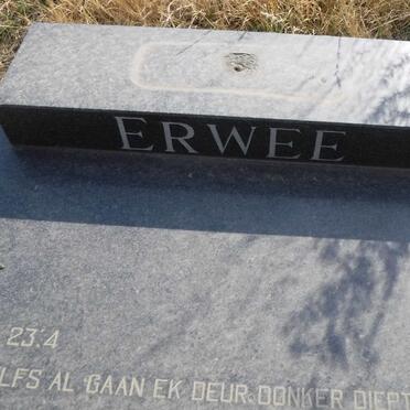 ERWEE Pappa 1918-1982 &amp; Mamma 1921- :: ERWEE Fanie 1955-1978.