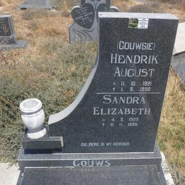 GOUWS Hendrik August 1921-1992 &amp; Sandra Elizabeth 1925-1998