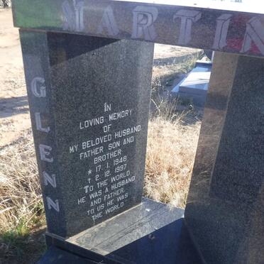 MARTIN Glenn 1948-1997