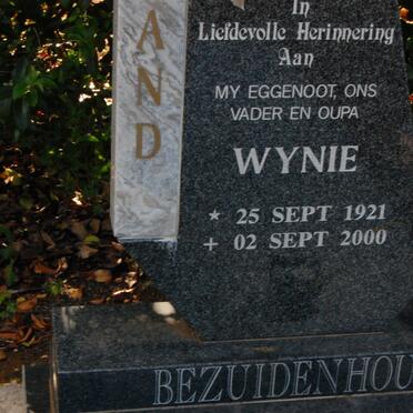 BEZUIDENHOUT Wynand 1921-2000