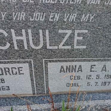 SCHULZE Wilhelm George 1888-1963 &amp; Anna E.A.P.C. GROBBELAAR 1904-1970