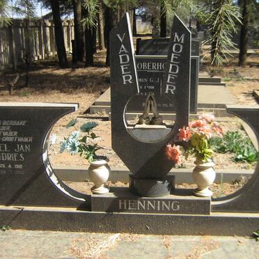 HENNING Gabriel Jan Andries 1910-1996 &amp; Anna Elizabeth HOLTZHAUSEN 1910-1989