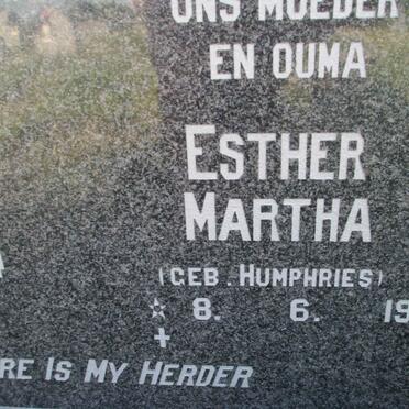 MAAS Esther Martha nee HUMPHRIES 1919-