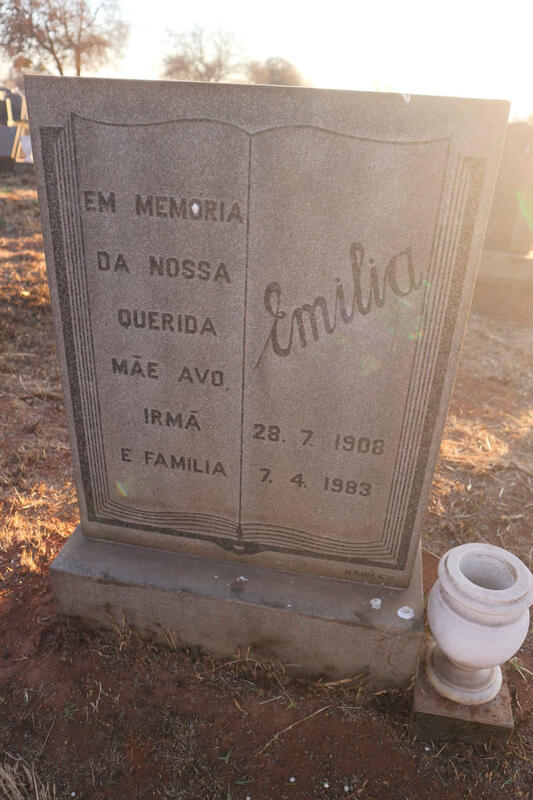 QUERIDA Emilia 1908-1983