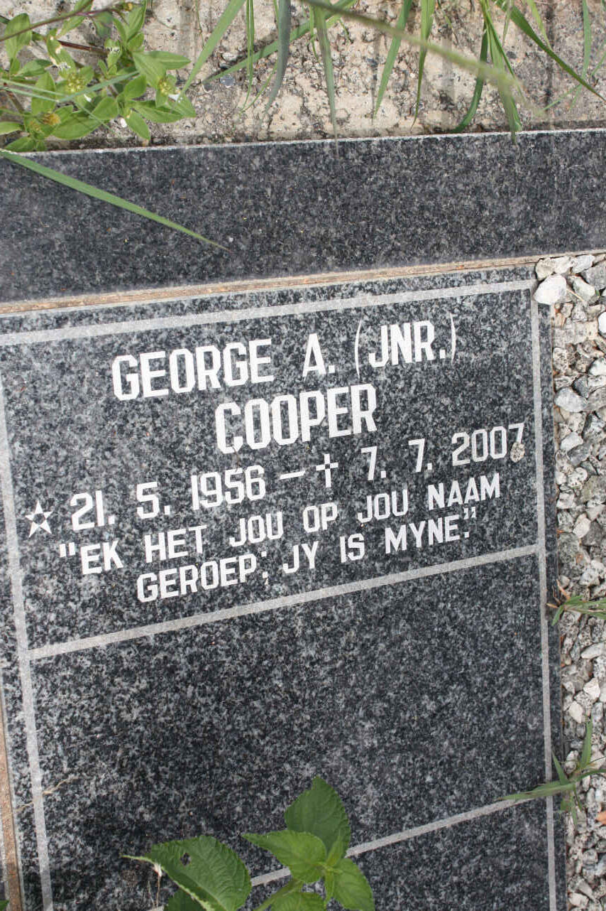 COOPER George A. 1956-2007