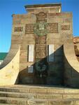 Western Cape, MOSSEL BAY, Beach Road, Light house, WW1 and WW2 War Memorial