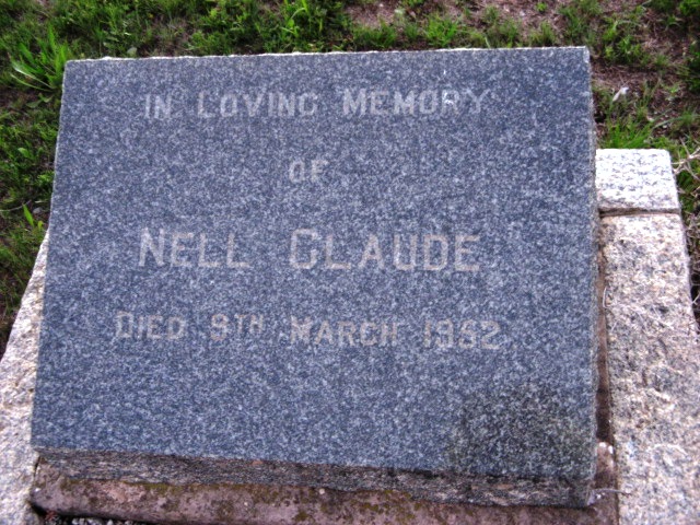 CLAUDE Nell -1952