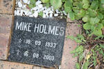 HOLMES Mike 1933-2003
