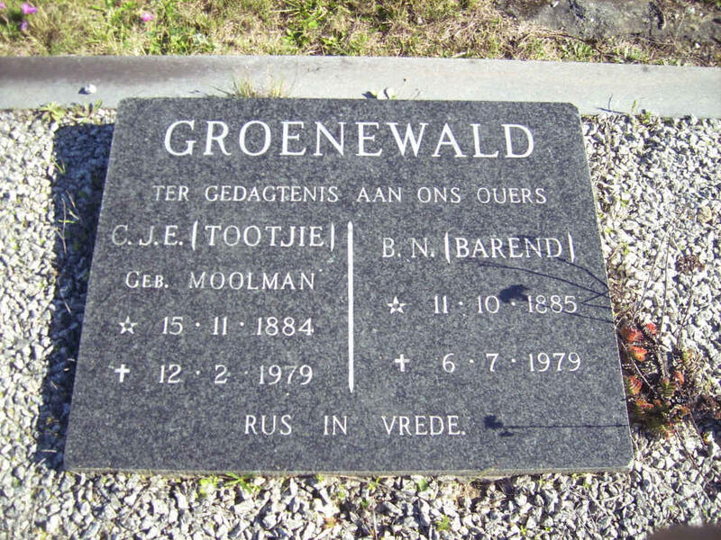 GROENEWALD B.N. 1885-1979 & C.J.E. MOOLMAN 1884-1979