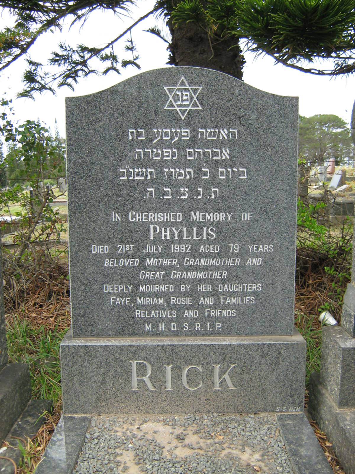 RICK Phyllis -1992  