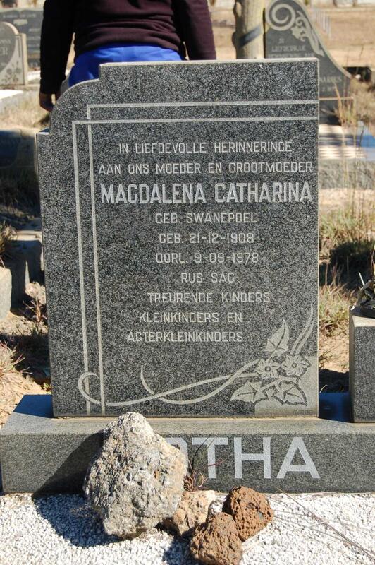 BOTHA Magdalena Catharina nee SWANEPOEL 1908-1978