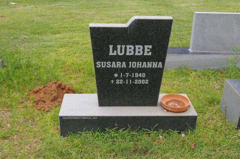 LUBBE Susara Johanna 1940-2002
