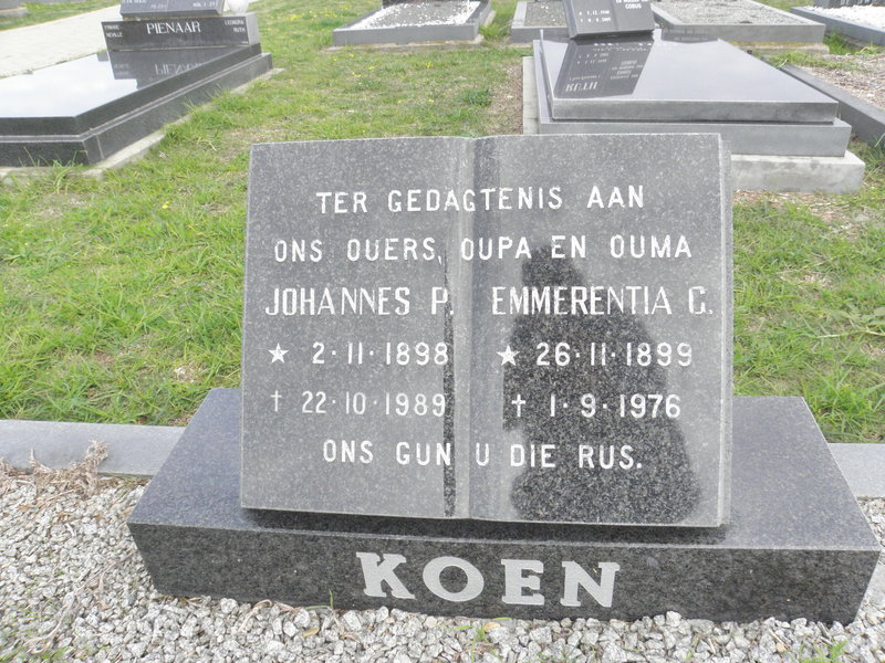 KOEN Johannes P. 1898-1989 & Emmerentia C. 1899-1976