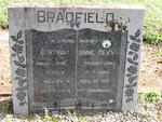 BRADFIELD Bertram -1905 & Annie Devy -1954