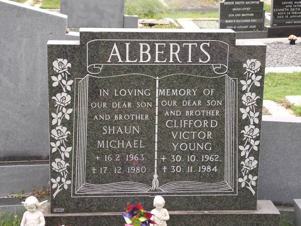 ALBERTS Shaun Michael 1963-1980 :: ALBERTS Clifford Victor Young 1962-1984