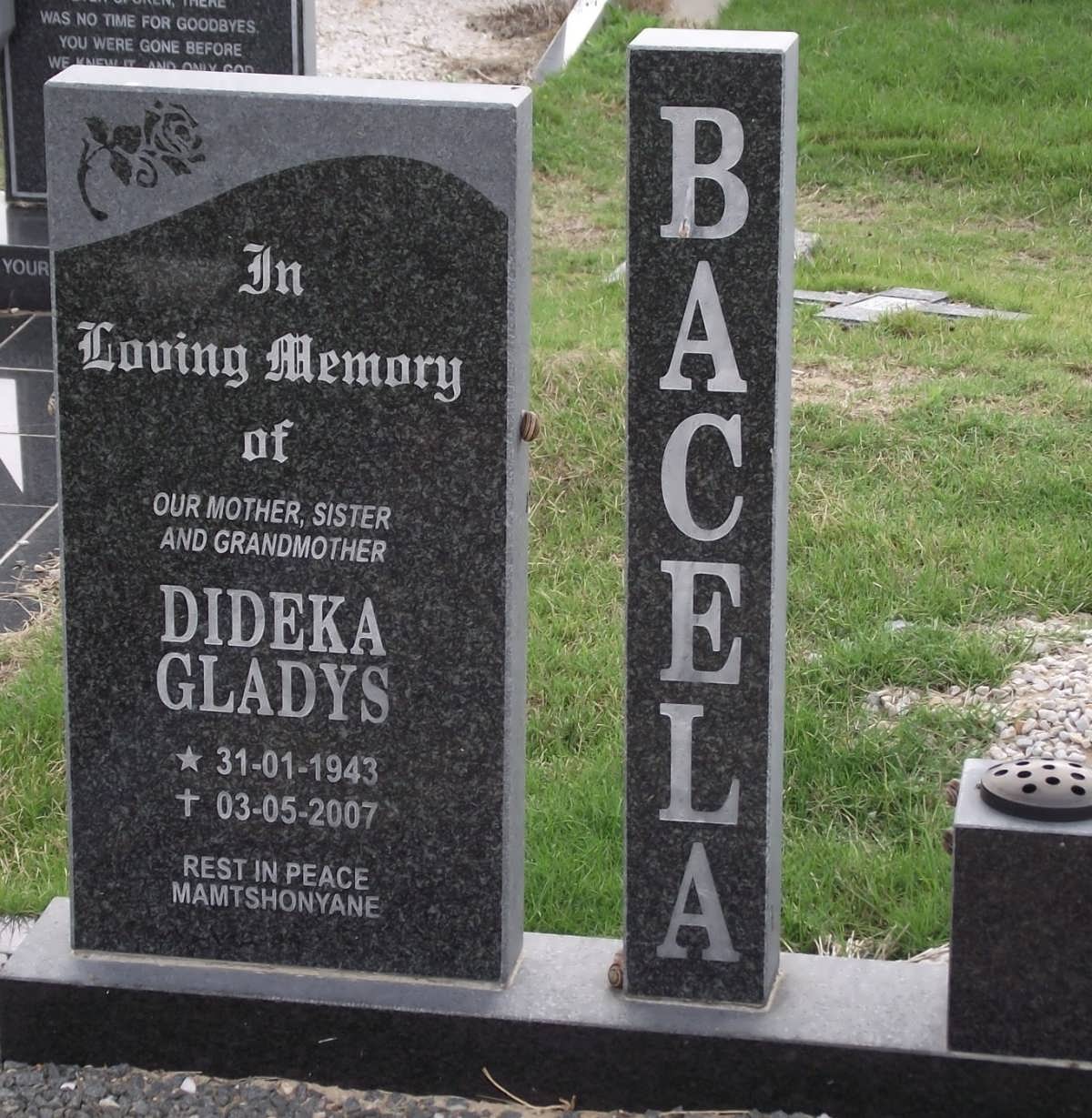 BACELA Dideka Gladys 1943-2007