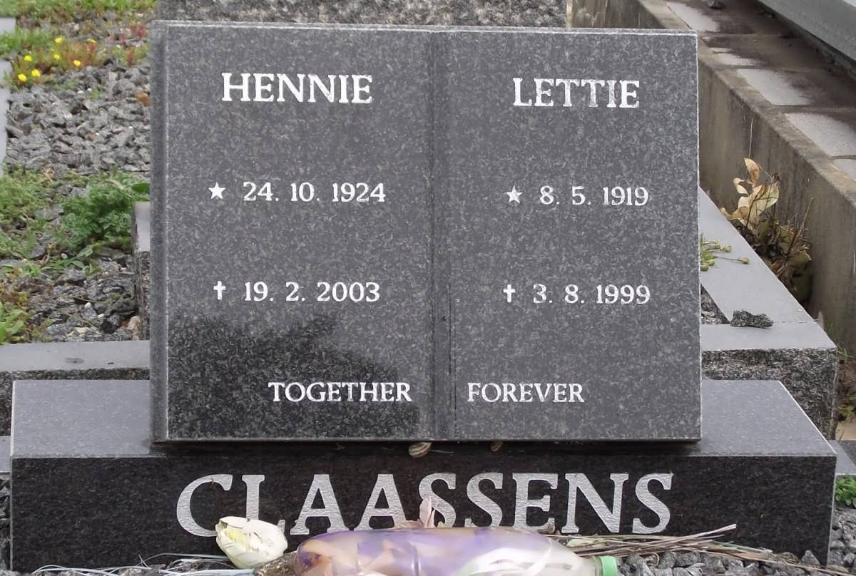 CLAASSENS Hennie 1924-2003 & Lettie 1919-1999