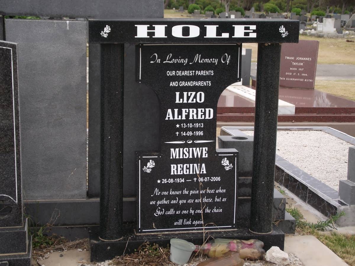 HOLE Lizo Alfred 1913-1996 :: HOLE Misiwe Regina 1934-2006