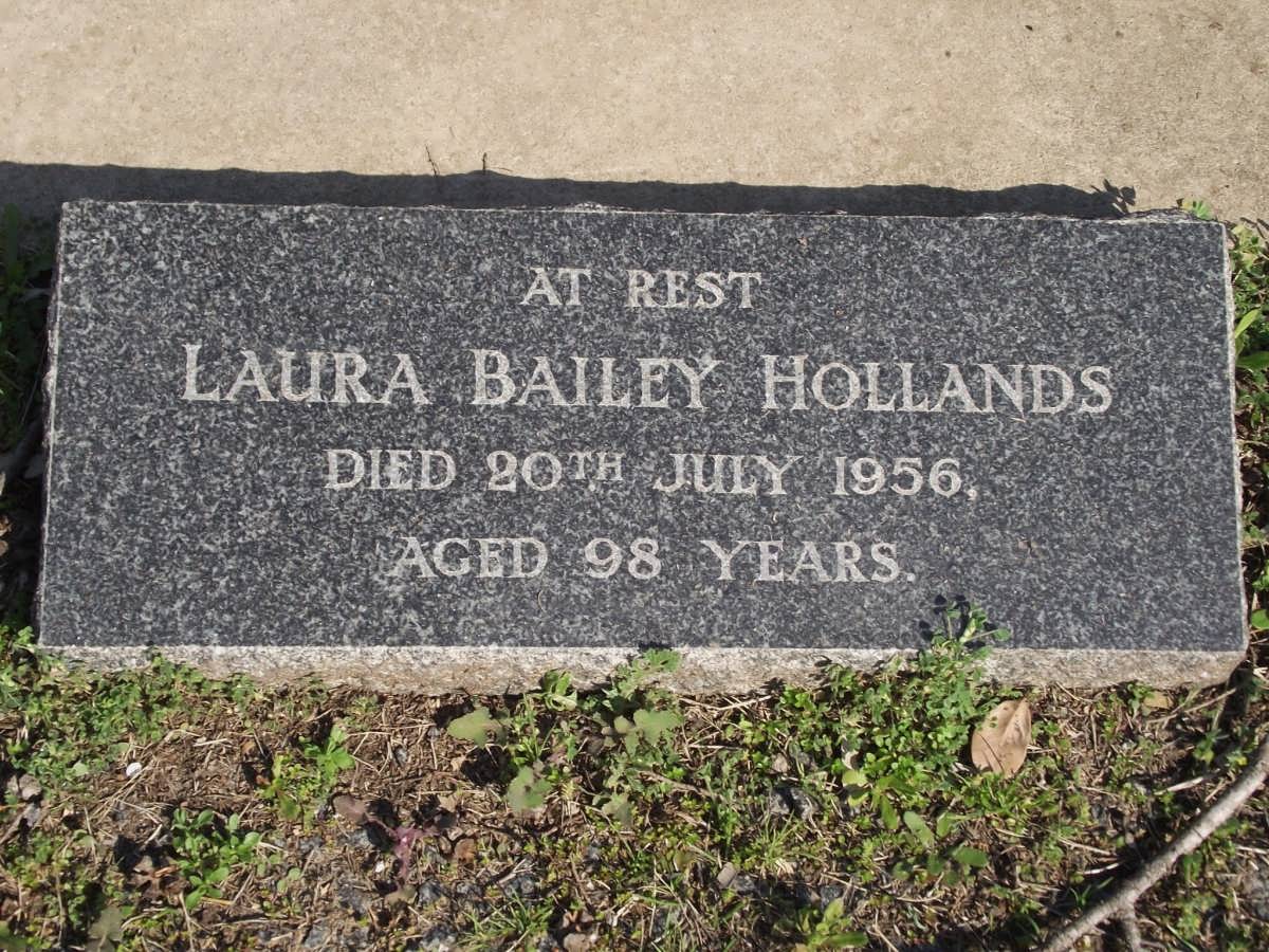 HOLLANDS Laura Bailey -1956