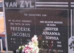 ZYL Frederik Jacobus, van 1919-19?? & Hester Johanna Sophia 1924-2003