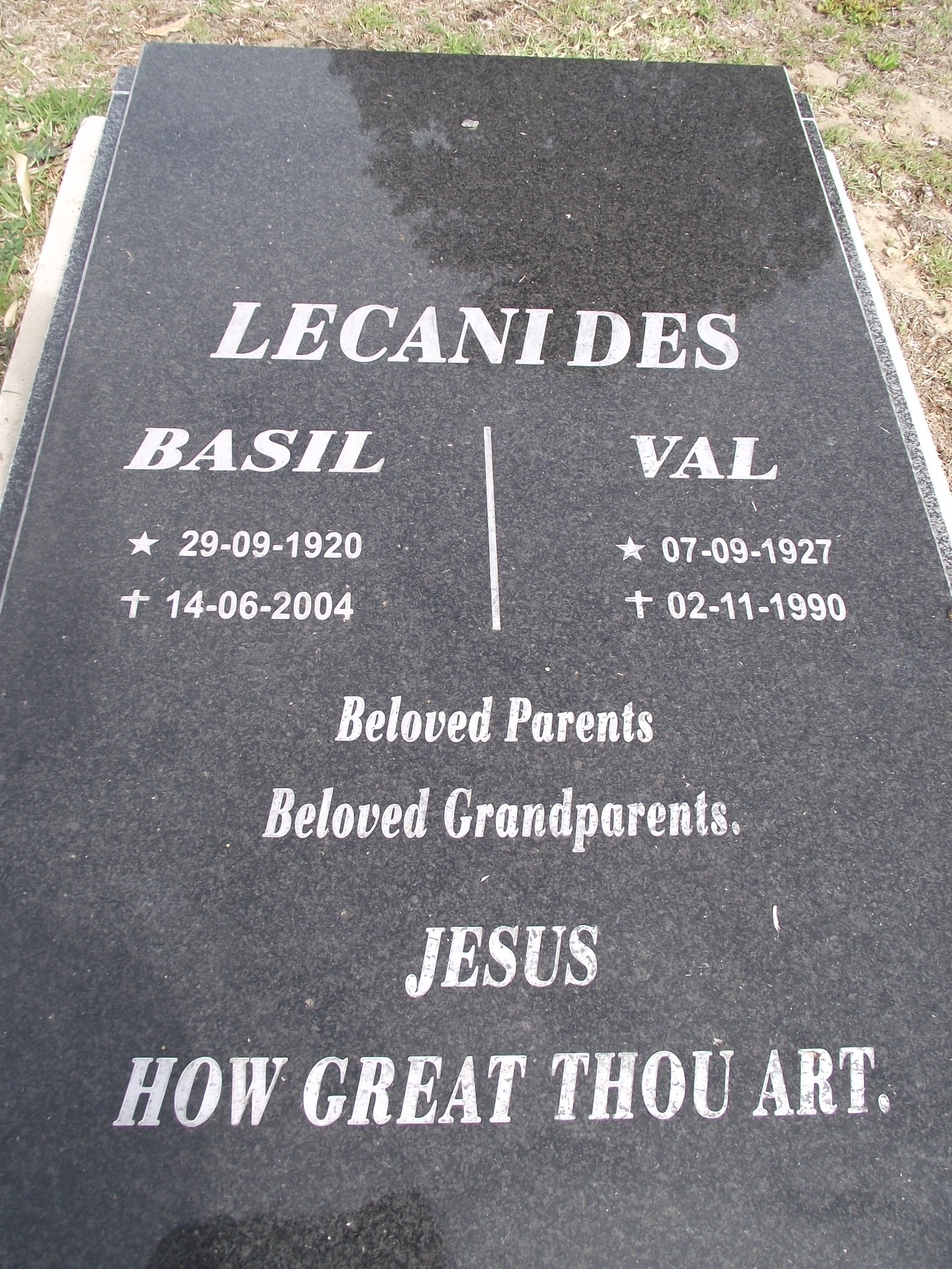 LECANIDES Basil 1920-2004 & Val 1927-1990