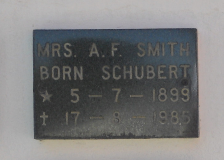 SMITH A.F. nee SCHUBERT 1899-1985