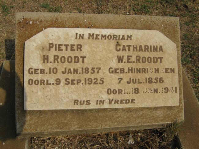 ROODT Pieter H. 1857-1925 & Catharina W.E. HINRICHSEN 1856-1941