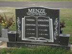 MENZE Themba Christopher 1981-2000 :: MENZE Zwelitini Lubabalo 1986-2002