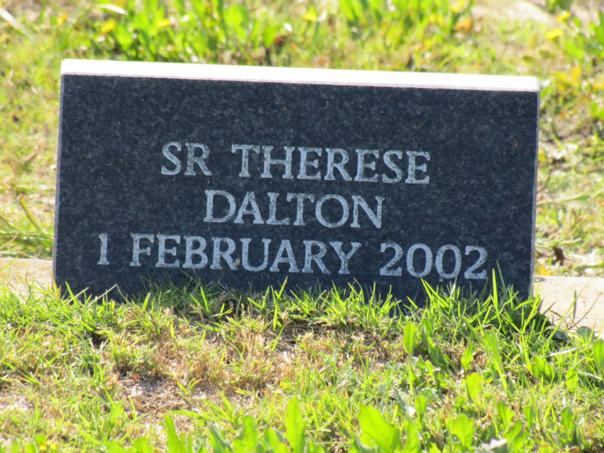 DALTON Therese Mary 1914-2002