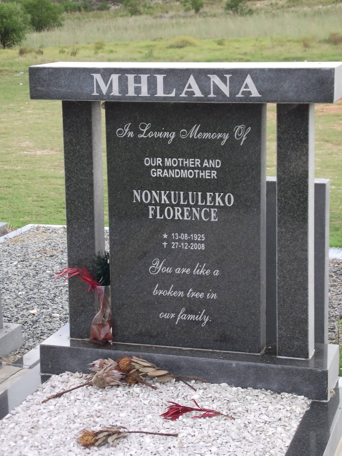 MHLANA Nonkululeko Florence 1925-2008