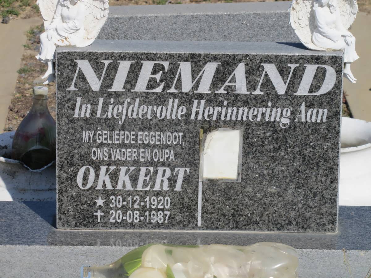 NIEMAND Okkert 1920-1987
