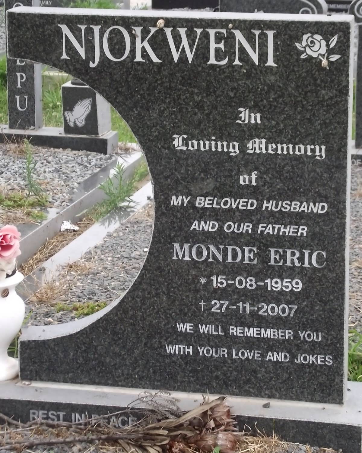NJOKWENI Monde Eric 1959-2007