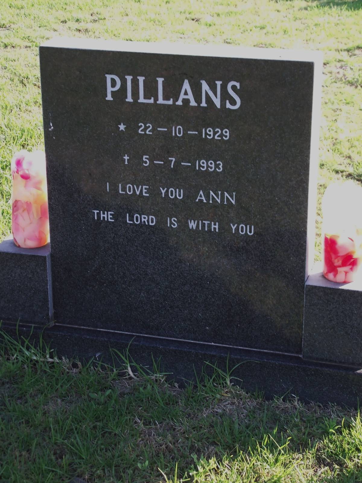 PILLANS Ann 1929-1993